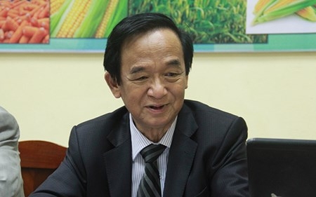 GS. Nguyễn Lân Dũng