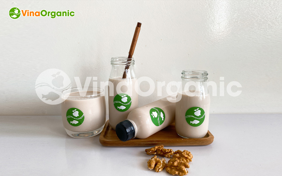 VinaOrganic cung cấp máy thiết bị và chuyển giao công nghệ sữa óc chó chất lượng cao. Liên hệ ngay Hotline/Zalo: 0938299798 – 0975299798.