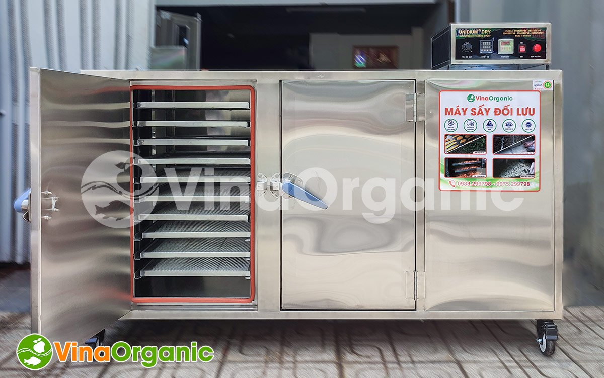 Máy sấy đối lưu 20 khay MS2048 của VinaOrganic, sấy được nhiều loại sản phẩm như: hoa quả, thủy sản, cốm gạo.... Hotline/Zalo 0938.299.798 - 0975.299.798