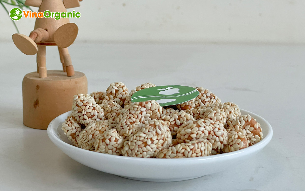 VinaOrganic chuyển giao công nghệ và máy thiết bị sản xuất hạt điều tẩm mè thơm ngon, độc đáo chất lượng cao. Hotline 0938299798 - 0975299798.