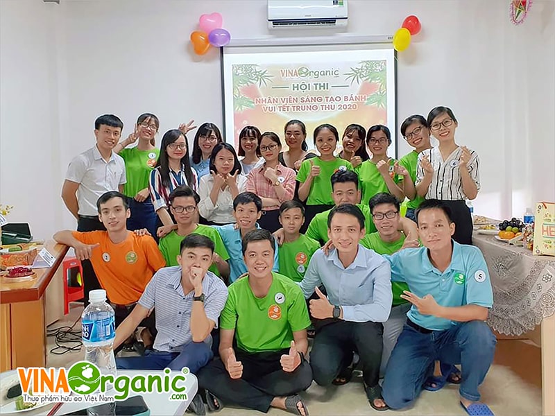 Tết trung thu là dịp để mọi người có thể ngồi lại với nhau. Để tận hưởng không khí sum vầy bên gia đình và những người thân yêu. Thế nhưng