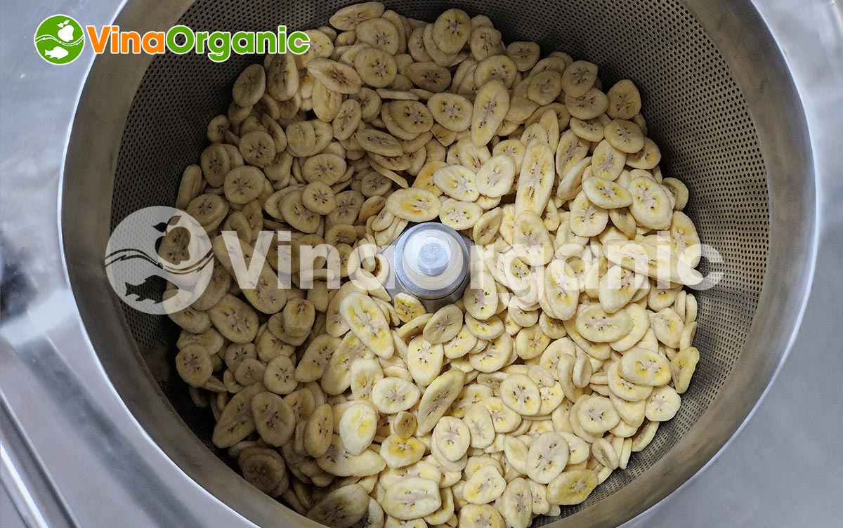 VinaOrganic xin giới thiệu dây chuyền sản xuất chuối sấy giòn từ quy mô gia đình đến công nghiệp. Hotline 0938299798 – 0975299798