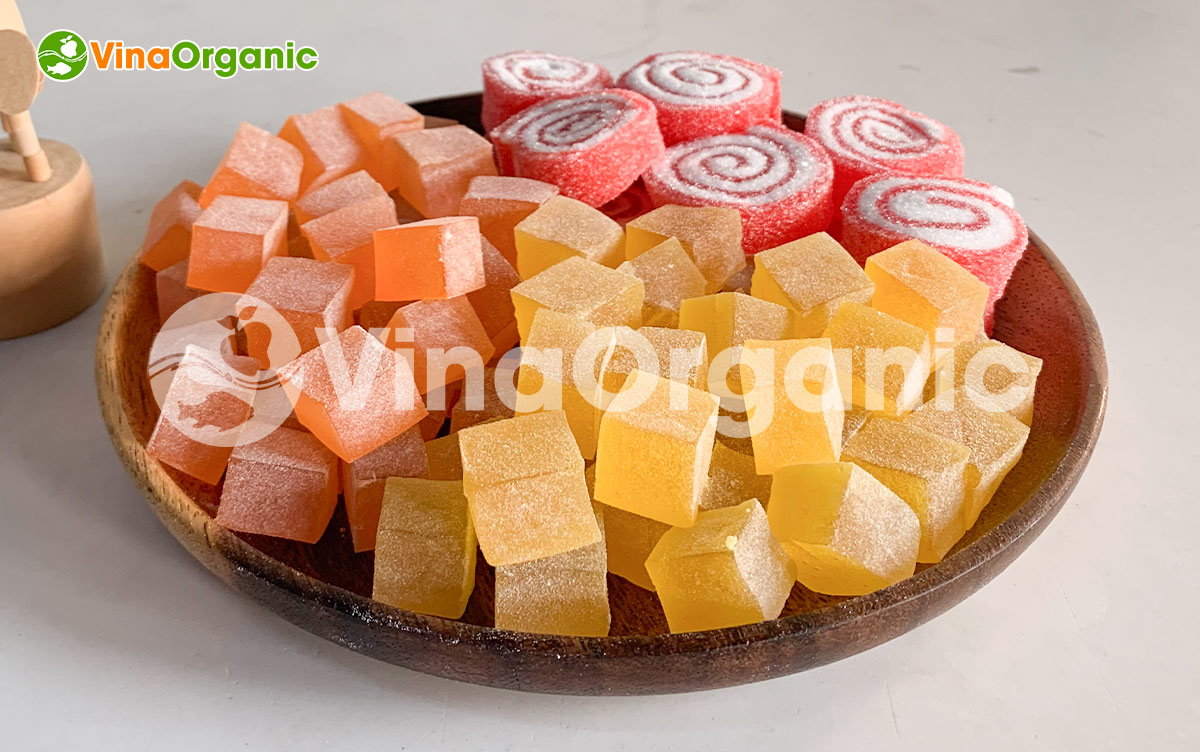 VinaOrganic chuyển giao công nghệ kẹo dẻo hương trái cây tự nhiên, không bị chảy khi bảo quản lâu dài. Liên hệ ngay Hotline Zalo 0938299798 – 0975299798.