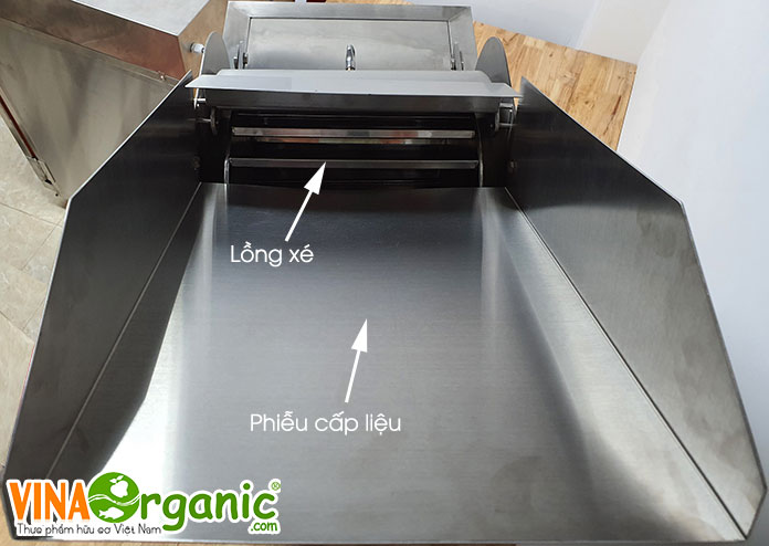 Máy xé khô gà, khô bò đa năng MXS200 của VinaOrganic rất được người dùng quan tâm. Gọi 0938299798 - 0975299798 - 0948299798 để mua máy