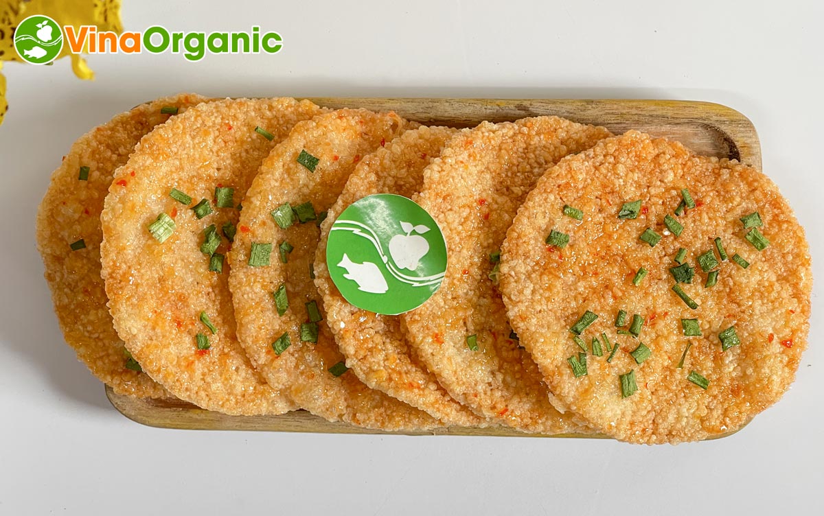 VinaOrganic cung cấp dây chuyền sản xuất cơm cháy mắm hành thơm ngon, inox 304, tiết kiệm điện. Hotline 0938299798 - 0975299798