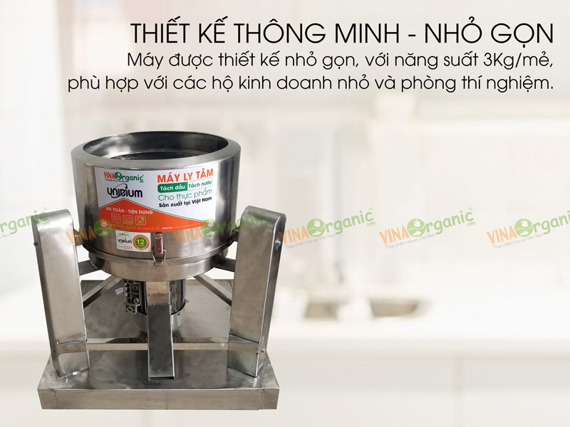 Máy vắt ly tâm mini được thiết kế thông minh có biến tần dễ dàng điều chỉnh tốc độ khi vắt. Máy vắt đa dạng các sản phẩm khác nhau.