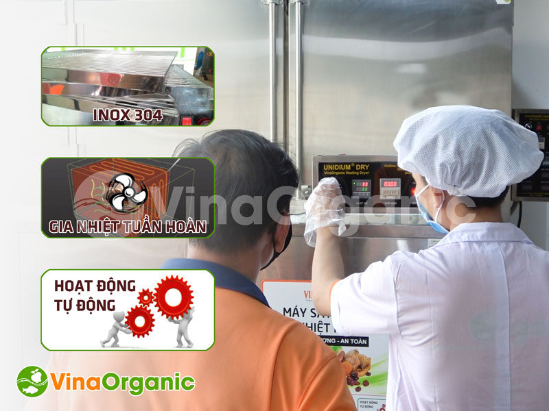 Bạn có thể làm ra nhiều sản phẩm sấy khác nhau từ máy sấy nhiệt đối lưu của VinaOrganic. Máy có thể sấy cơm cháy, trái cây sấy dẻo...