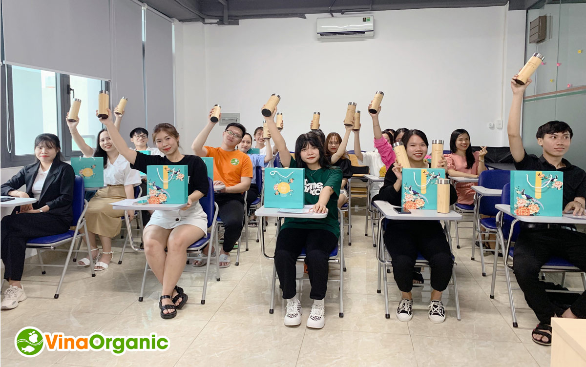 VinaOrganic đã diễn ra buổi tổng kết khóa thực tập sinh 2022. Hãy cùng nhìn lại những hoạt động và hình ảnh đã diễn ra ở buổi tổng kết nhé!