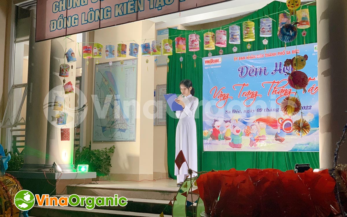 VinaOrganic mang Tết Trung Thu và sẻ chia yêu thương về với các em nhỏ mồ côi, khuyết tật, hoàn cảnh khó khăn tại Sa Đéc - Đồng Tháp.