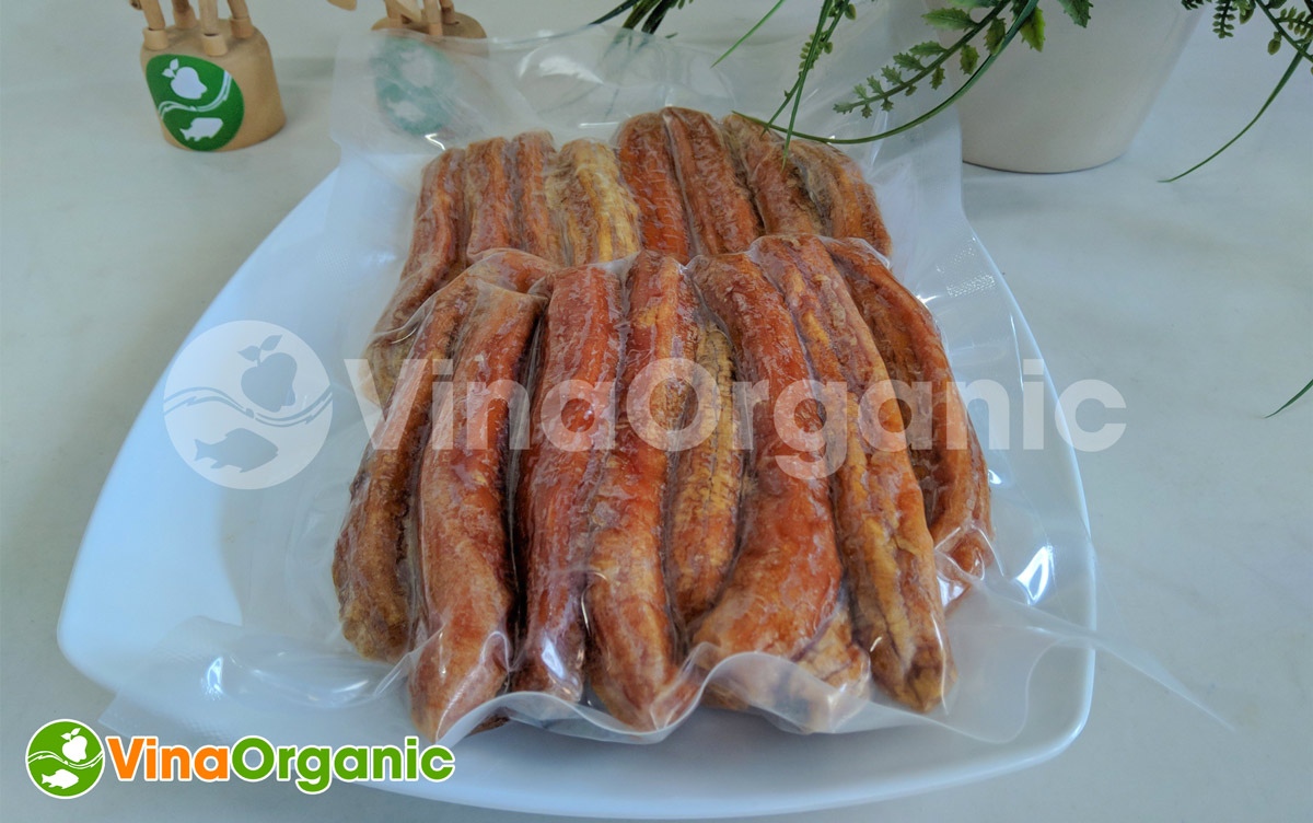 VinaOrganic chuyển giao công nghệ và máy thiết bị sản xuất chuối sấy dẻo, chuẩn hóa, dễ thực hiện. Liên hệ ngay Hotline/Zalo: 0938299798 – 0975299798.