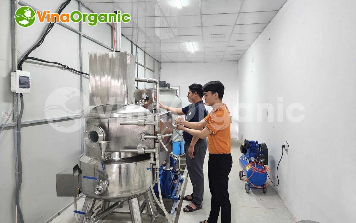 VinaOrganic cung cấp dây chuyền sản xuất snack nấm bào ngư chất lượng cao, inox 304. Liên hệ Hotline: 0975299798 - 0938299798.