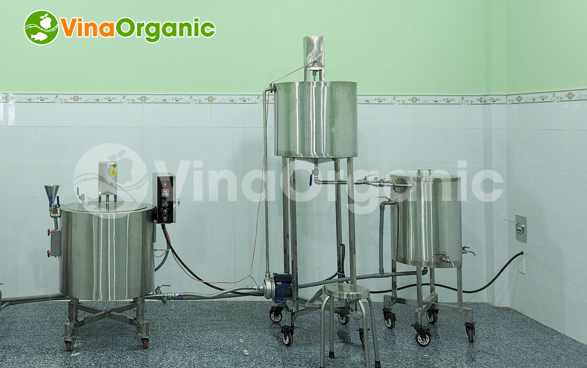 Bạn đang tìm kiếm dây chuyền sản xuất sữa dê thanh trùng năng suất cao? Hãy cùng VinaOrganic tìm hiểu trong bài viết này nhé!