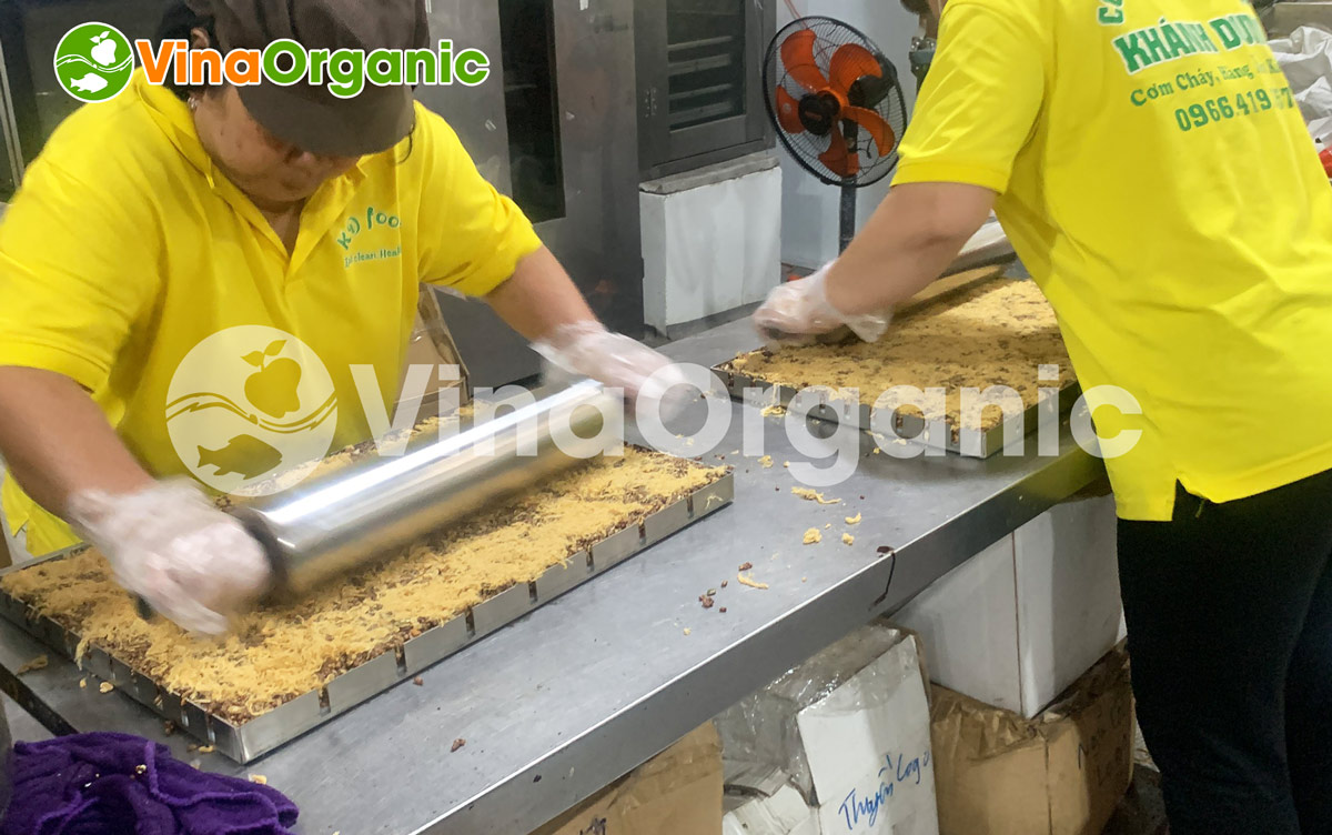 Để bạn có thể hiểu rõ hơn về công nghệ Thanh cốm gạo lứt chà bông VinaOrganic mà cung cấp, mời bạn xem qua buổi chuyển giao tại Tân Phú nhé!