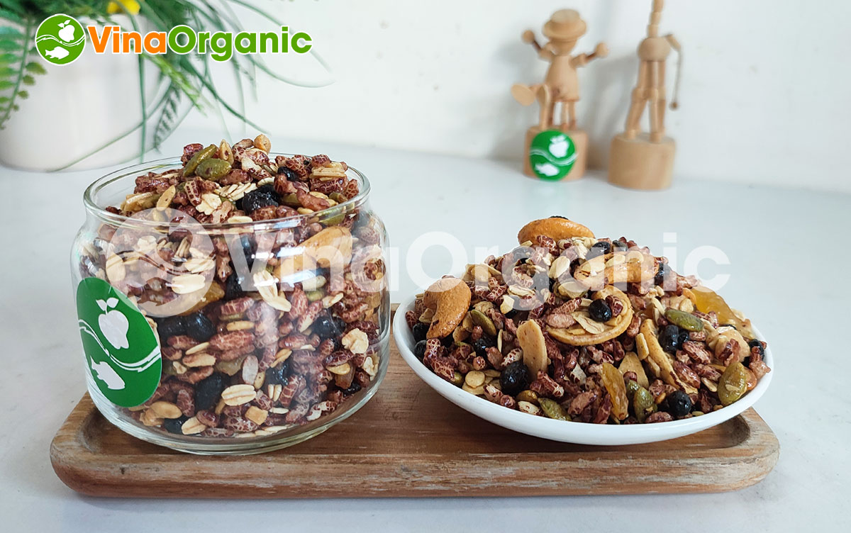 Chuyển giao công nghệ sản xuất ngũ cốc Granola giòn rụm, thơm ngon. Liên hệ ngay Hotline/Zalo: 0938299798 – 0975299798 để được hỗ trợ.