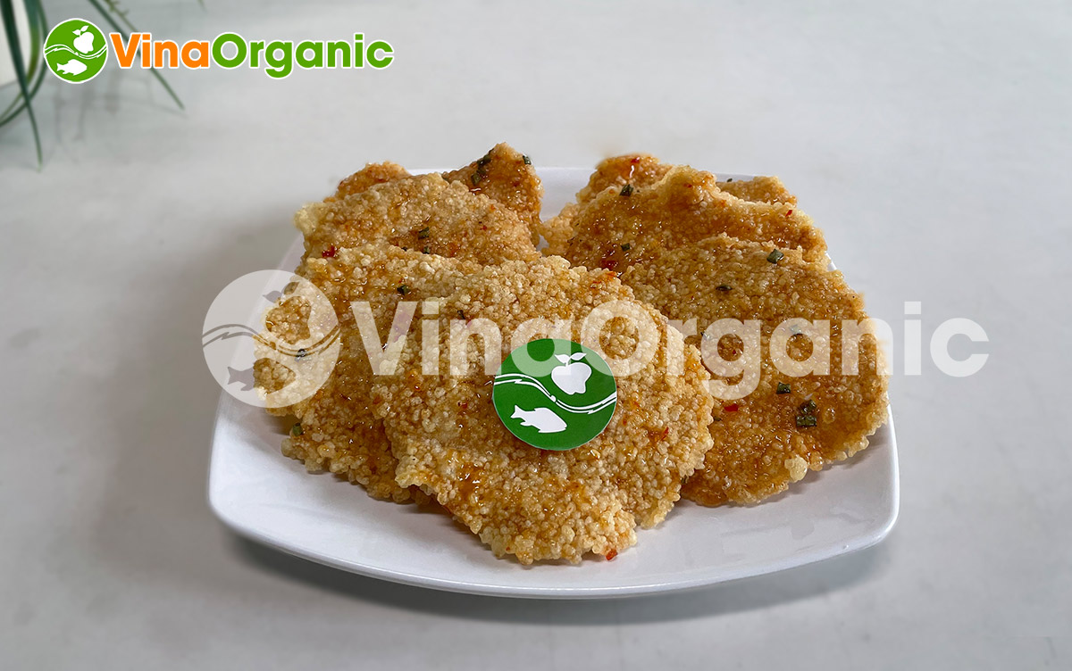 Chuyển giao Công nghệ cơm cháy chà bông và cơm cháy mắm hành tại lab VinaOrganic có gì gì? Cùng khám phá qua bài viết này nhé!