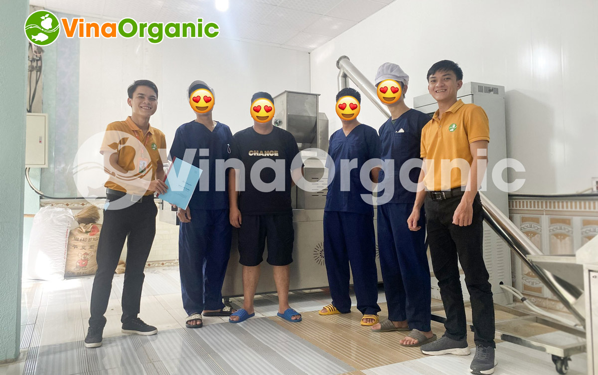 VinaOrganic đã hỗ trợ kỹ thuật xuống tận Điện Biên để hỗ trợ cải thiện công nghệ Snack ngô nướng và Snack mái tôn chiên cho khách hàng.