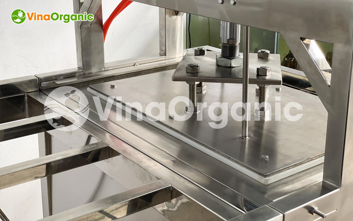 EC030 - Máy ép cơm (mâm 30x30cm), ép cơm cháy mắm hành, cơm cháy chà bông. Liên hệ ngay Hotline/Zalo: 0975.299798 – 0938.299798 để được tư vấn chi tiết!