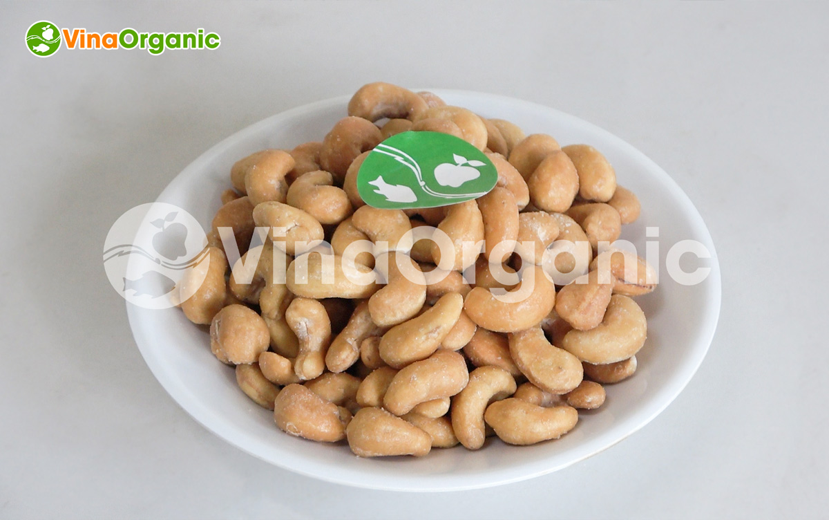 VinaOrganic chuyển giao công nghệ hạt điều caramel chuẩn hóa, dễ thực hiện. Liên hệ ngay Hotline/Zalo: 0938299798 – 0975299798.