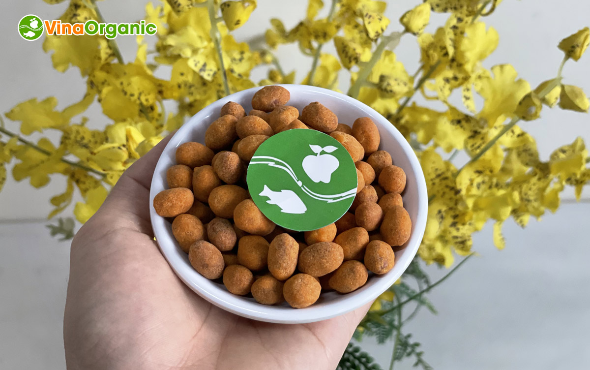 VinaOrganic đã thành công nghiên cứu và chuyển giao công nghệ sản xuất đậu phộng caramel vị phô mai một trong những vị được người tiêu dùng ưa thích nhất.