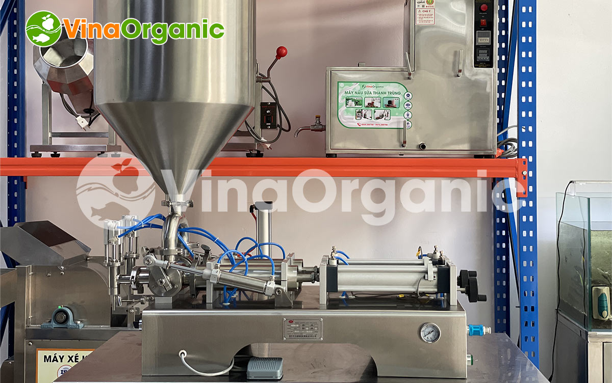 VinaOrganic đã nghiên cứu và chế tạo thành công máy chiết rót định lượng 2 vòi 30 lít. Hãy cùng VinaOrganic tìm hiểu về chiếc máy này trong bài sau đây nhé