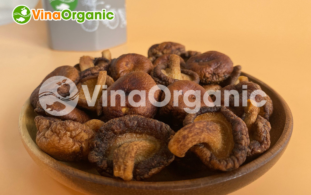 VinaOrganic là đơn vị cung cấp dây chuyền sản xuất snack nấm chiên chân không tẩm vị hiện đại. Liên hệ Hotline: 0975299798 - 0938299798