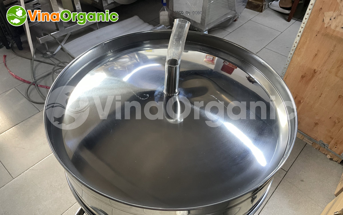 VinaOrganic xin giới thiệu chiếc máy ly tâm vắt ráo. Máy hiện đại với những thiết kế thông minh, ứng dụng dùng vắt ráo dạng dịch có xác, ít cặn...