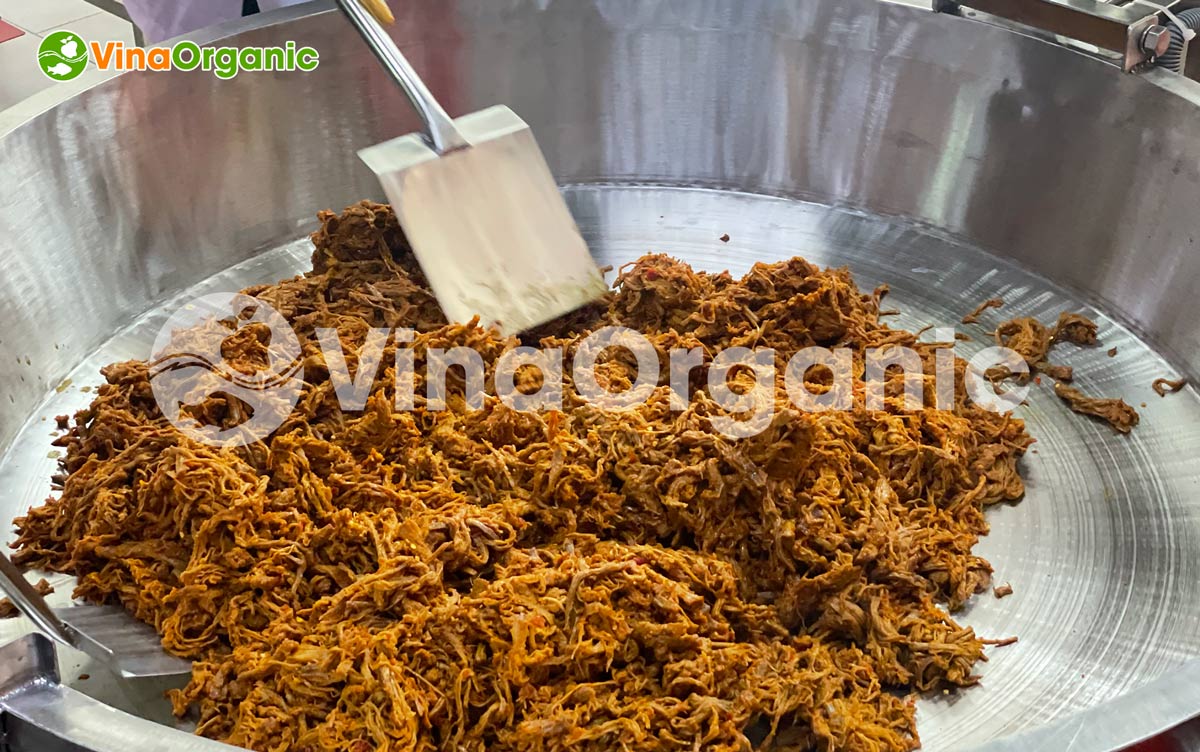VinaOrganic chuyển giao công nghệ khô bò sợi thơm ngon, đậm vị cho quý khách hàng. Liên hệ ngay Hotline/Zalo 0938299798 – 0975299798.