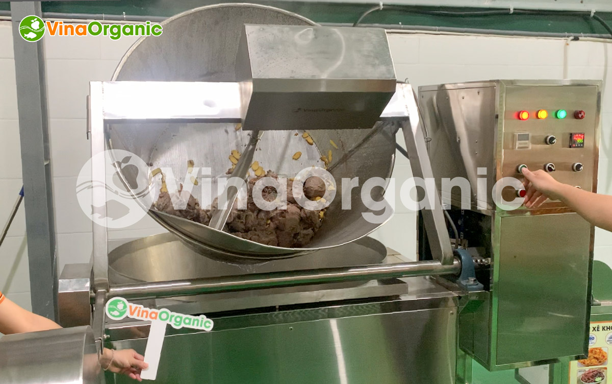 VinaOrganic chuyển giao công nghệ khô bò sợi thơm ngon, đậm vị cho quý khách hàng. Liên hệ ngay Hotline/Zalo 0938299798 – 0975299798.