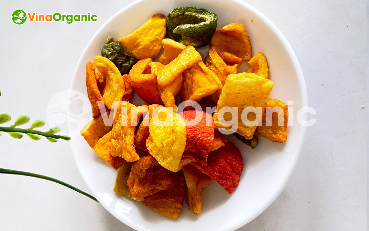 VinaOrganic chuyển giao công nghệ và máy thiết bị chiên chân không, sản xuất ớt chuông chiên chân không. Hotline 0938299798 - 0975299798