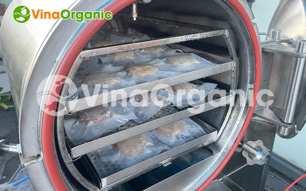 Máy hấp tiệt trùng 140L, tiệt trùng yến, pate hộp, xúc xích tiệt trùng. Inox 304, tiết kiệm điện, màn hình cảm ứng. LH Hotline 0938299798 - 0975299798.