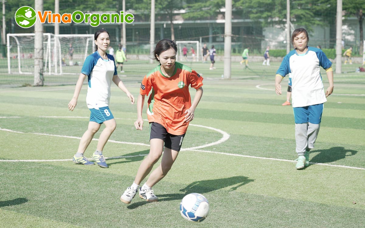 Vừa qua, đội tuyển bóng đá của VinaOrganic đã có trận bóng mở màn cho chuỗi thi đấu bóng đá Hội thao Tân Phú 2024...