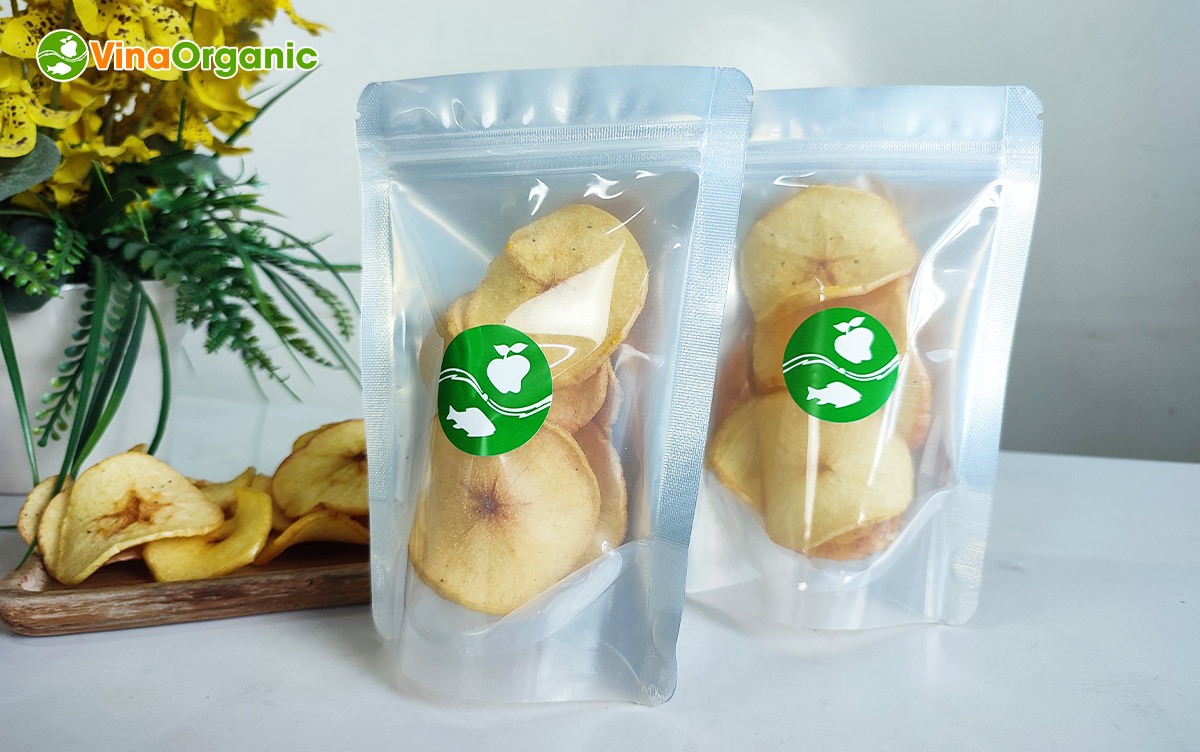 VinaOrganic chuyển giao công nghệ táo chiên chân không, snack táo giòn rụm thơm ngon. Liên hệ Hotline/Zalo 0975299798 - 0938299798.