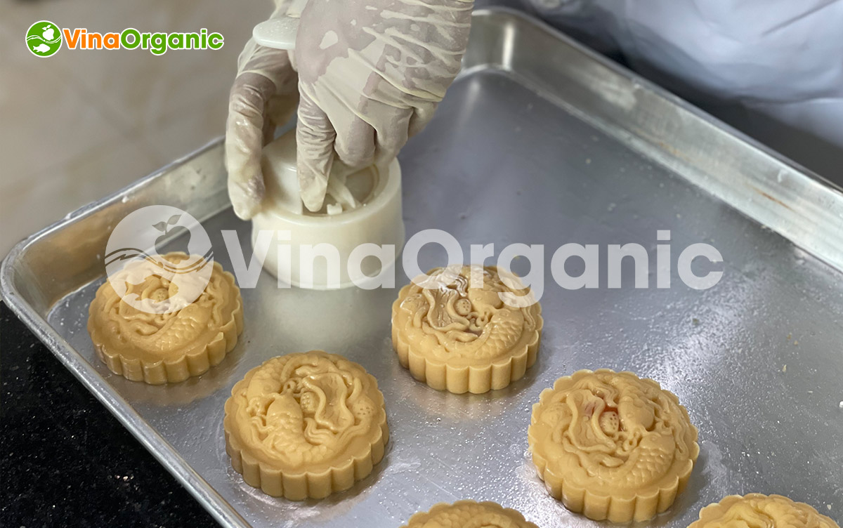 VinaOrganic đã áp dụng thành công, chuẩn hóa công nghệ bánh trung thu nướng và đã sẵn sàng chuyển giao công nghệ này đến với khách hàng.