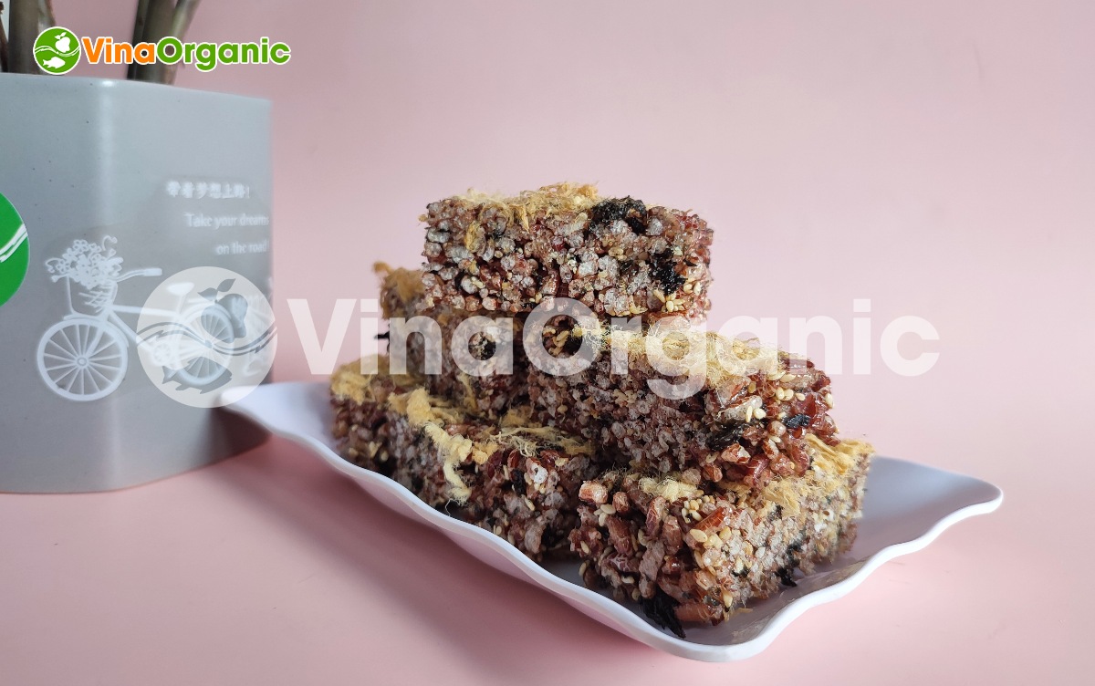 VinaOrganic chuyển giao công nghệ và máy sản xuất Thanh gạo lứt chà bông giòn xốp, dinh dưỡng. Liên hệ ngay. Hotline Zalo 0938299798 – 0975299798.