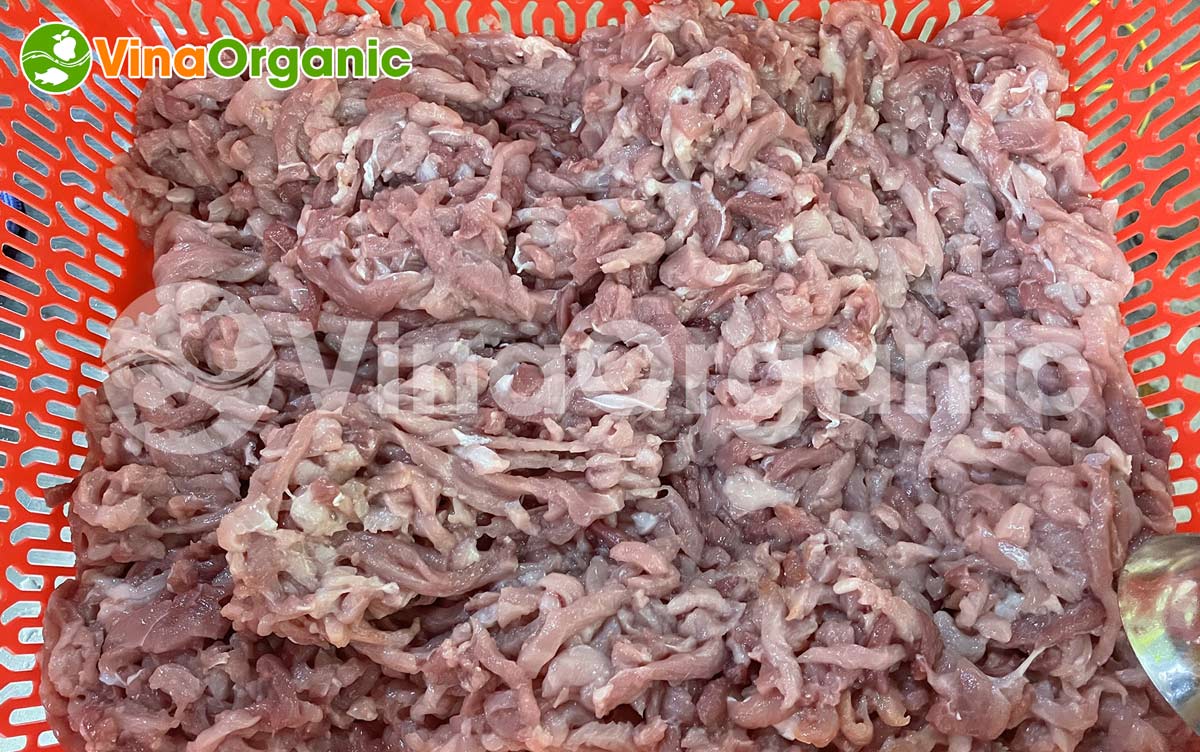 VinaOrganic cung cấp dây chuyền sản xuất pate thịt xốt cà chua đóng hộp, thời hạn sử dụng lên đến 2 năm. Liên hệ Hotline: 0975299798 - 0938299798