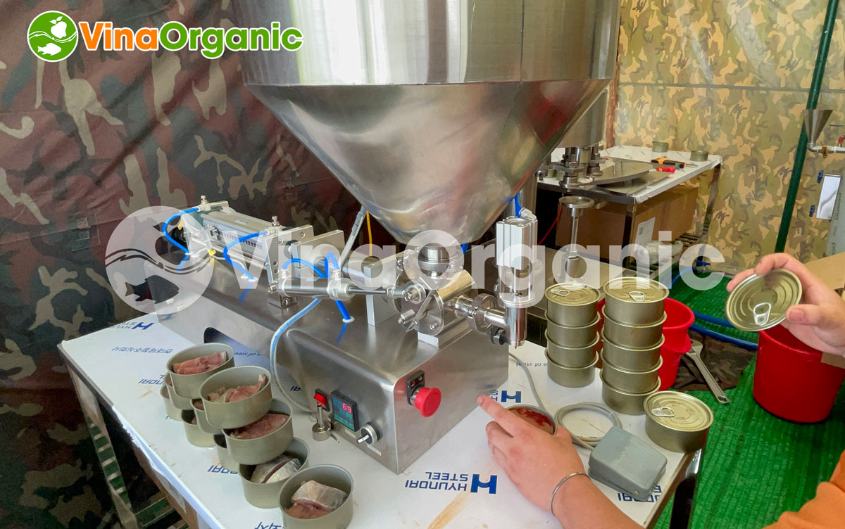VinaOrganic giới thiệu bàn thao tác mặt liền inox 304 cao cấp sáng, bền. Liên hệ ngay Hotline/zalo: 0938299798 – 0975299798.
