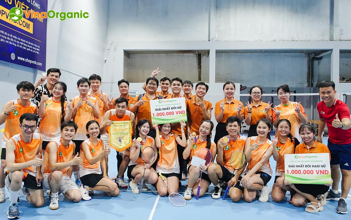 Sự kiện ra mắt Câu lạc bộ cầu lông VinaOrganic đã diễn ra thành công tốt đẹp, mang đến một sân chơi mới cho toàn thể nhân viên công ty.