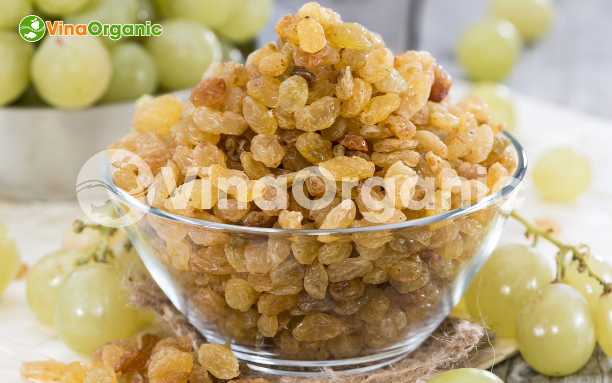 VinaOrganic cung cấp máy thiết bị và chuyển giao công nghệ vỏ nho sấy dẻo ngọt ngào, mềm dẻo. Liên hệ Hotline/Zalo 0938299798 - 0975299798.