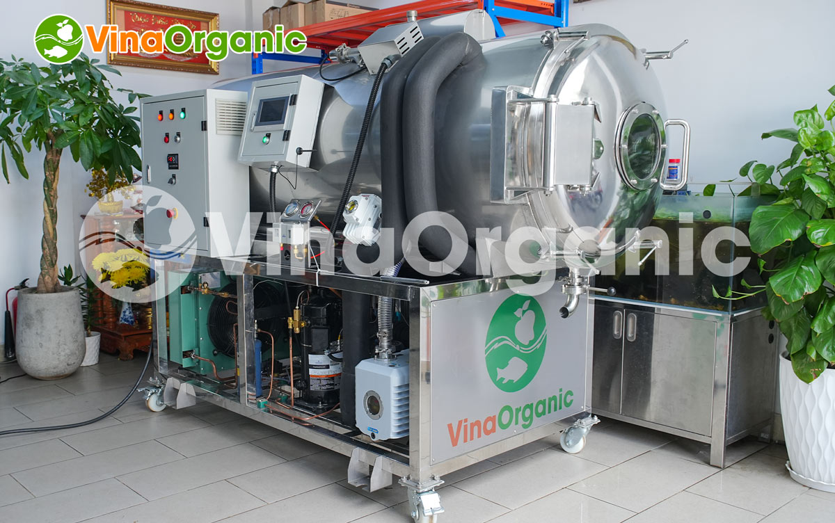 Máy sấy thăng hoa của 20kg model STH020, sấy thăng hoa các sản phẩm: nông sản, thủy sản, sữa chua, thảo dược... Hotline/Zalo: 0975299798 – 0938299798.