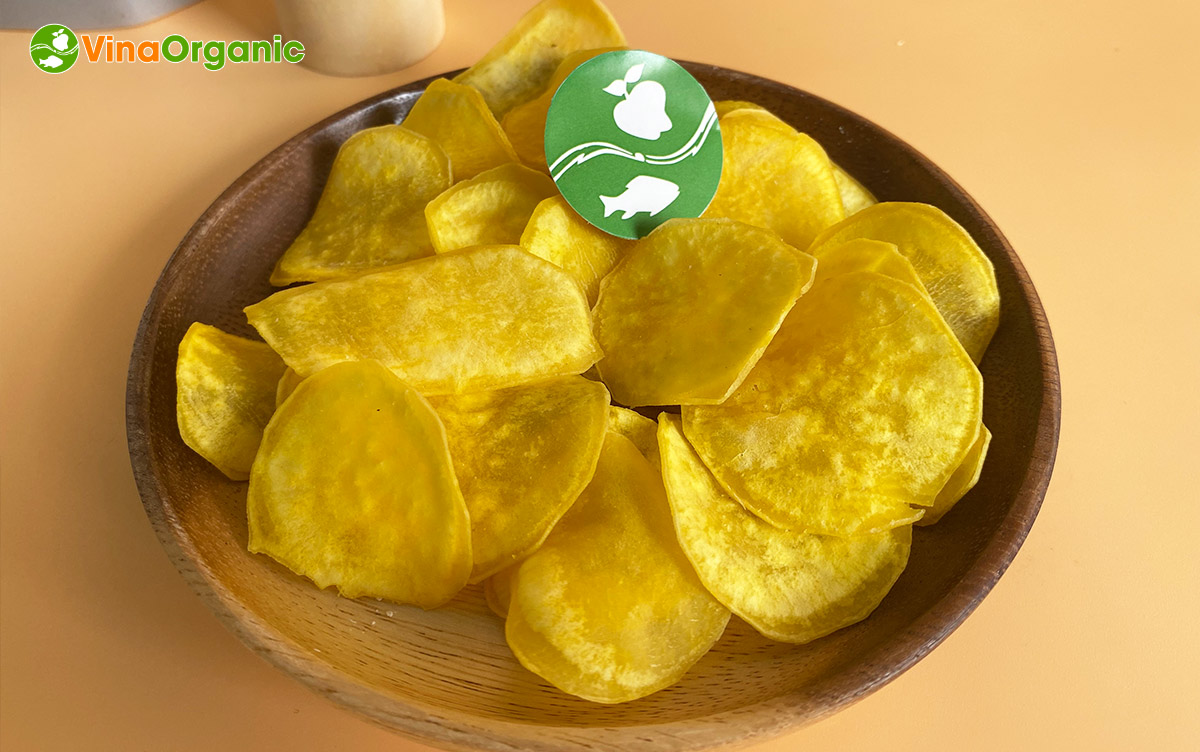 VinaOrganic chuyển giao công nghệ Khoai lang lát tròn chiên chân không giòn xốp, bảo quản 9 - 12 tháng. Liên hệ ngay Hotline Zalo 0938299798 – 0975299798.