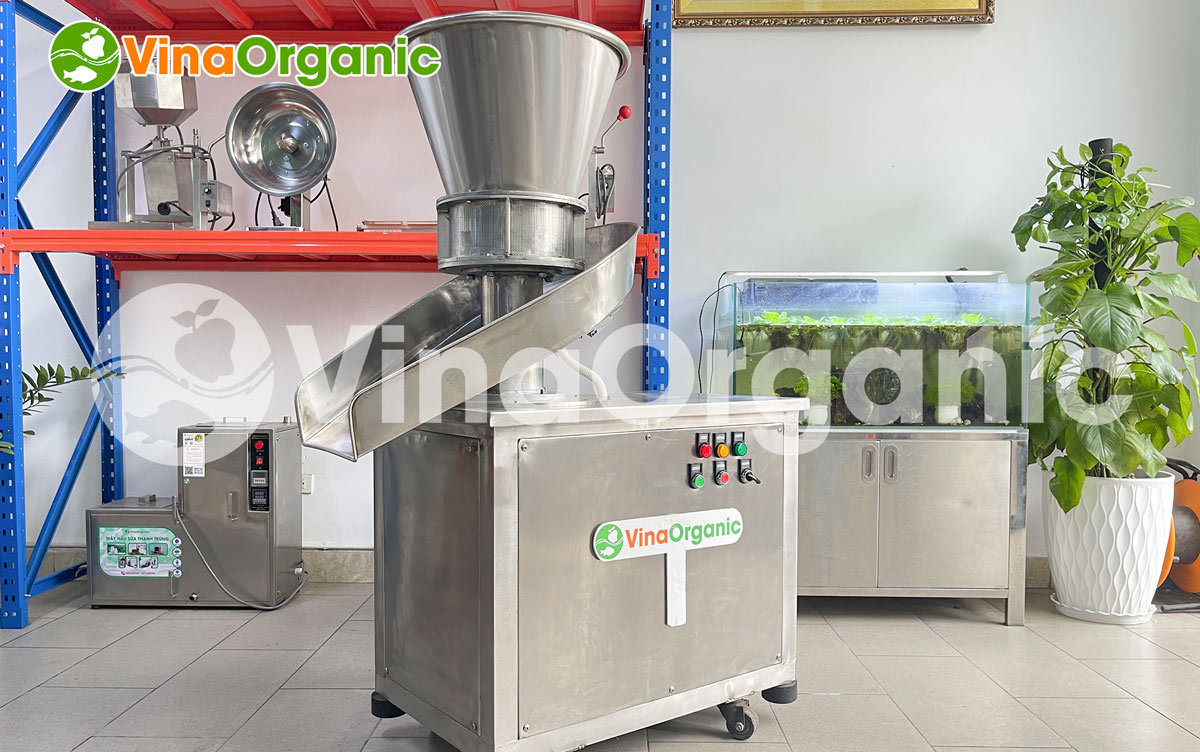 Máy tạo hạt nêm năng suất 50 - 80kg/h, model TN30 tạo hạt nêm nhanh chóng, chất lượng. Liên hệ Hotline/Zalo 0938299798 - 0975299798.