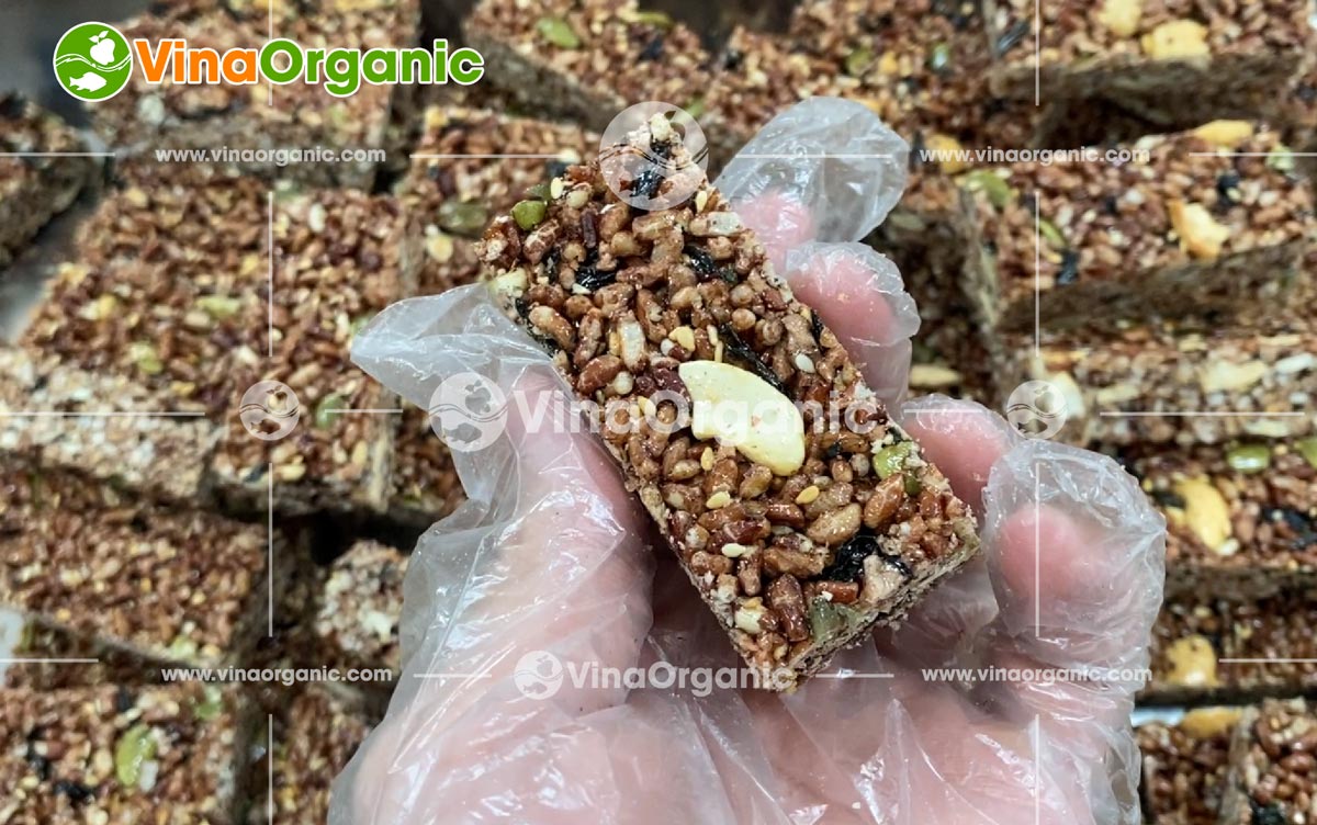 VinaOrganic đã bàn giao dây chuyền máy thiết bị và chuyển giao công nghệ làm thanh cốm gạo lứt chất luợng cao đến khách hàng tại Hà Nội....