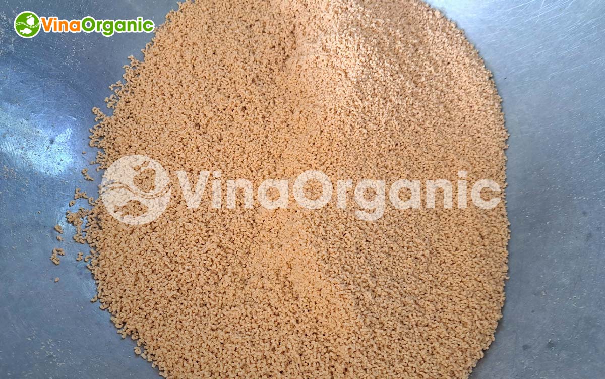 VinaOrganic chuyển giao công nghệ và máy sản xuất hạt nêm từ tôm chuẩn hương vị tự nhiên, chắc xốp. Liên hệ ngay Hotline Zalo 0938299798 – 0975299798.