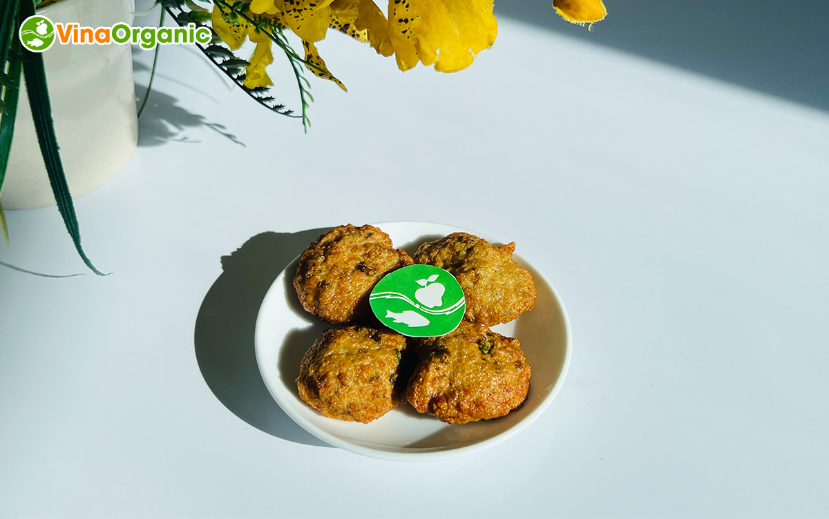 Công nghệ sản xuất chả lươn VinaOrganic dai giòn, không bị bở, mừi vị hài hoà, thơm ngon. Liên hệ 0975299798 - 0938299798 ngay!