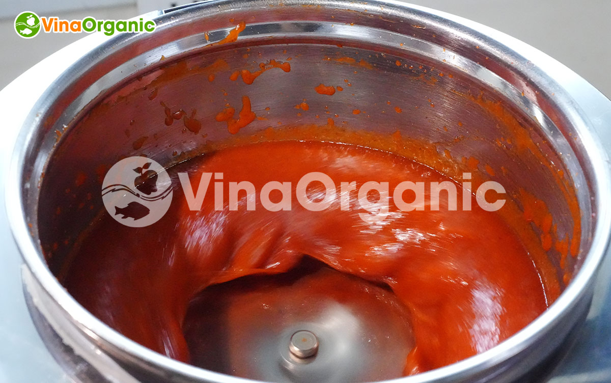 VinaOrganic chuyển giao công nghệ xốt lẩu Tomyum chua cay đậm đà, màu sắc bắt mắt. Liên hệ ngay Hotline Zalo 0938299798 – 0975299798.