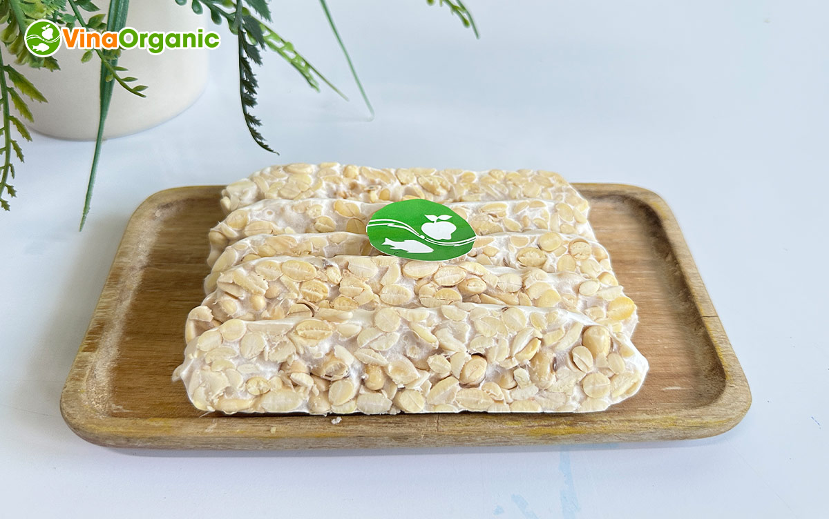 VinaOrganic chuyển giao công nghệ và máy sản xuất Tempeh từ nguyên liệu đậu hạt lên men, giàu dinh dưỡng. Liên hệ ngay Hotline Zalo 0975299798 - 0938299798.