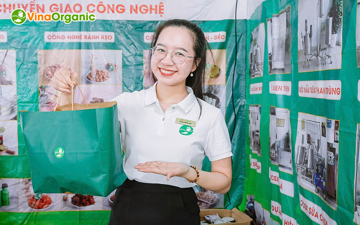 Vừa qua VinaOrganic đã có mặt tại triển lãm Tuần lễ công nghệ số - Bình Phước 2025, diễn ra tại Quảng trường thành phố Đồng Xoài.