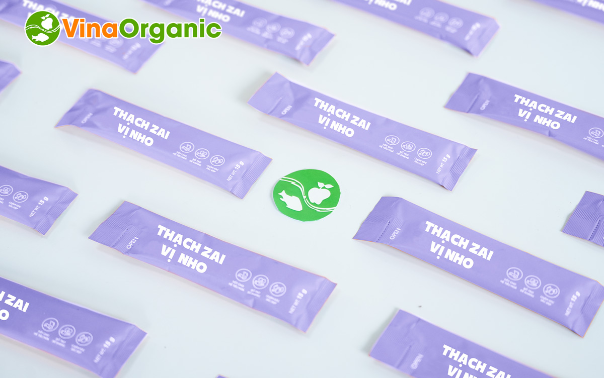 Công nghệ sản xuất Thạch zai vị nho VinaOrganic vị ngọt thanh khi ăn, cấu trúc dai giòn không bị bở. Liên hệ 0975299798 - 0938299798 ngay!