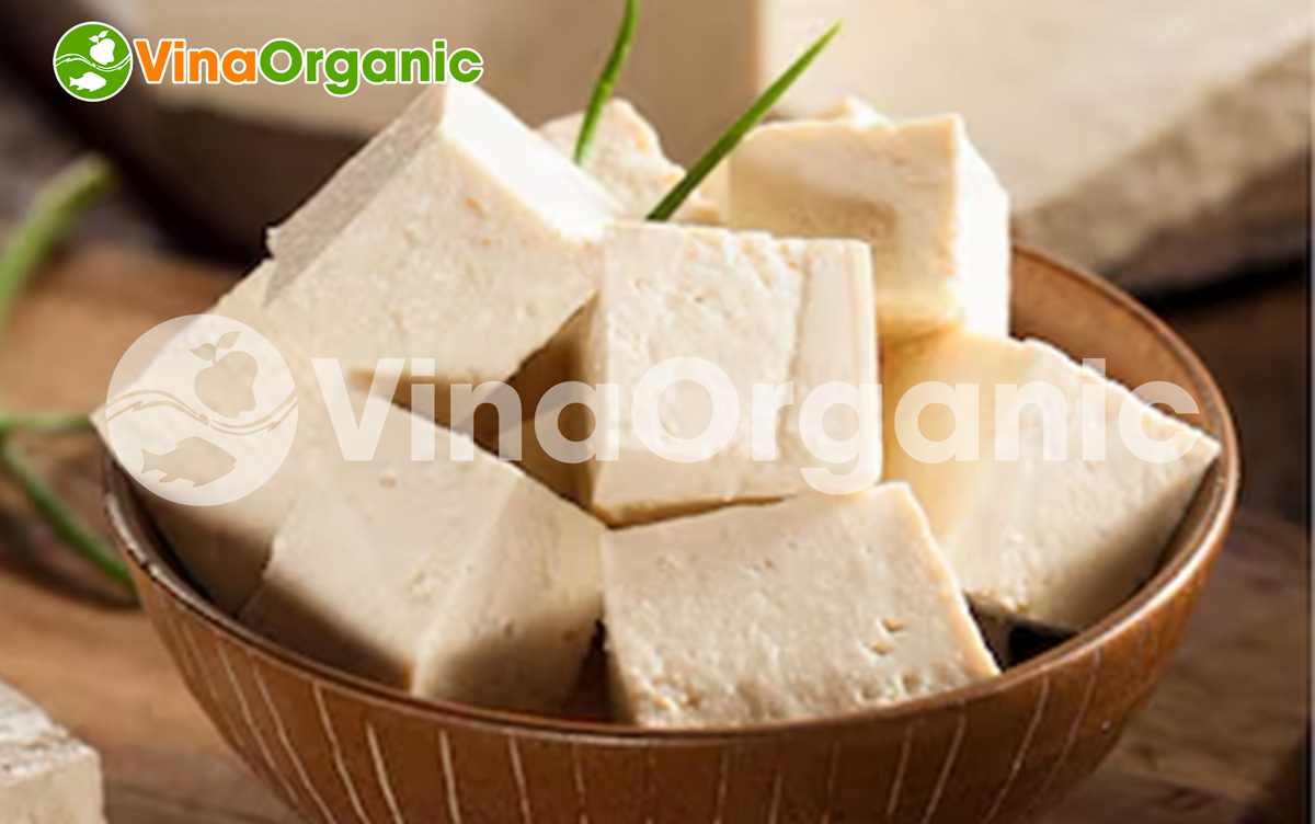 VinaOrganic chuyển giao công nghệ sản xuất Paneer - phô mai tươi Ấn Độ mềm dẻo, béo ngậy, không chảy. Liên hệ ngay Hotline 0938299798 – 0975299798