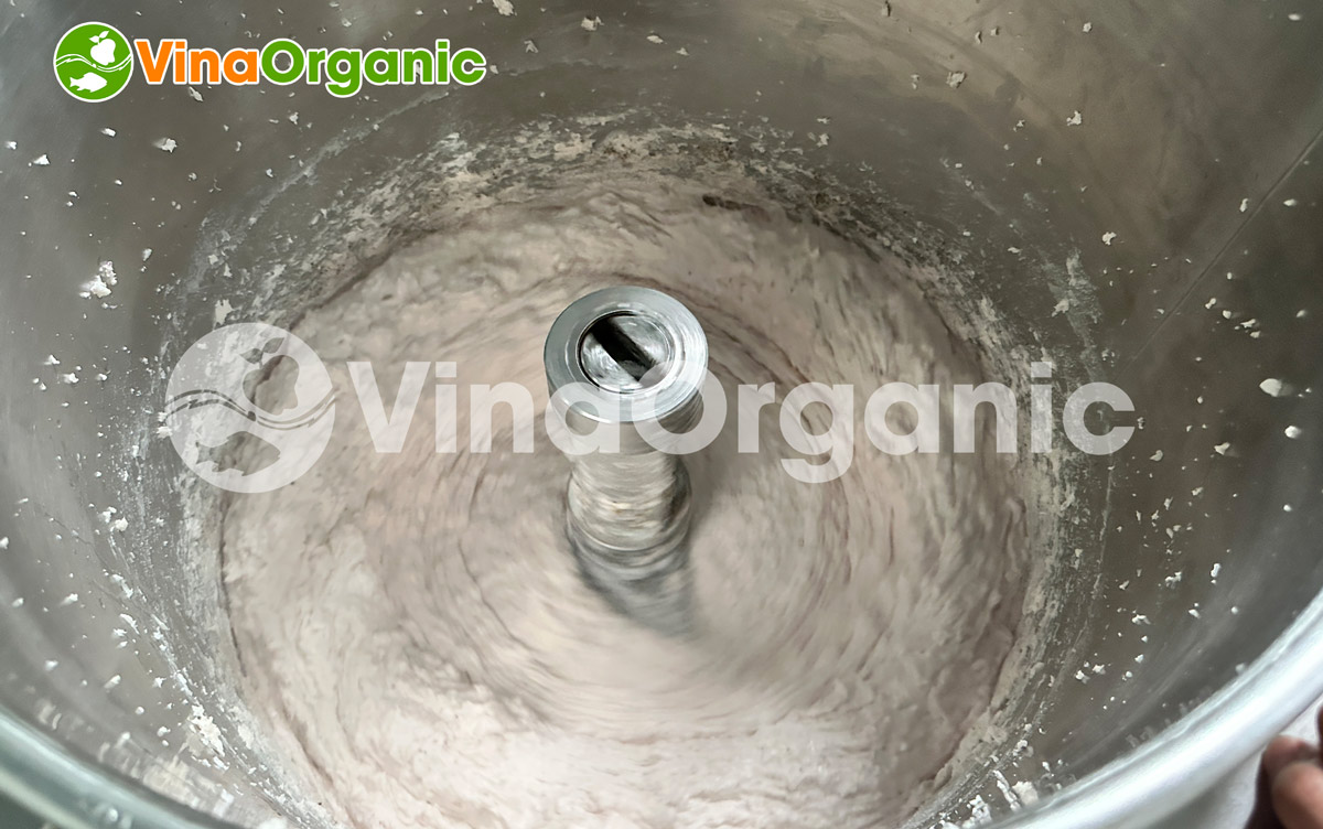 Máy xay giò chả 50kg có công suất mạnh mẽ, năng suất 50kg, tiết kiệm thời gian, dễ vệ sinh. Liên hệ Hotline/Zalo 0975299798 – 0938299798.